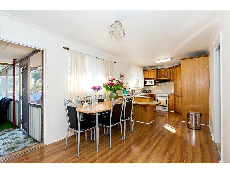 38 Oak Drive, Georges Hall NSW 2198