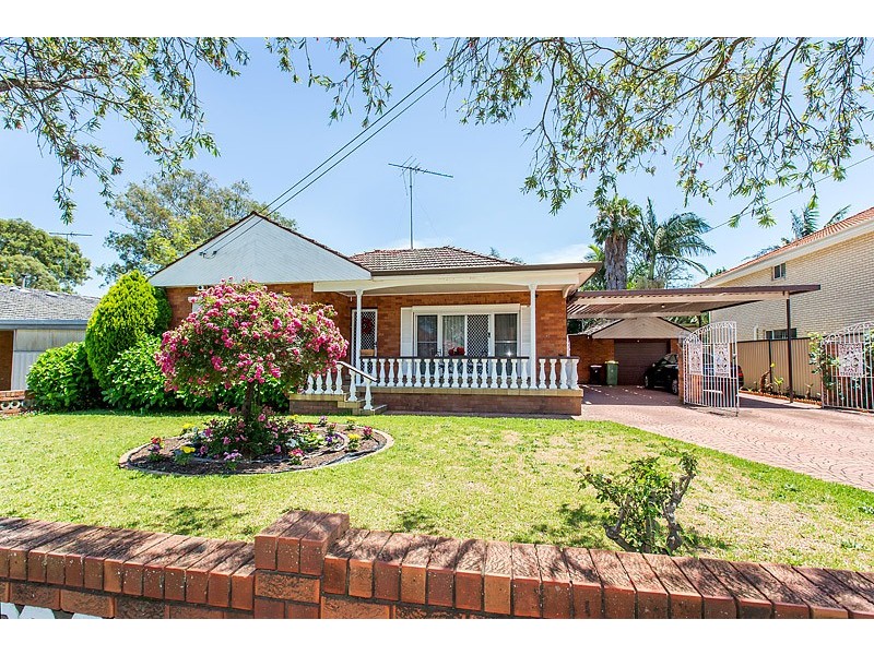 46 Haig Avenue, Georges Hall NSW 2198