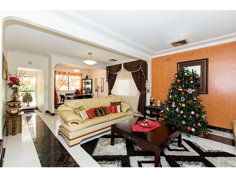 46 Haig Avenue, Georges Hall NSW 2198