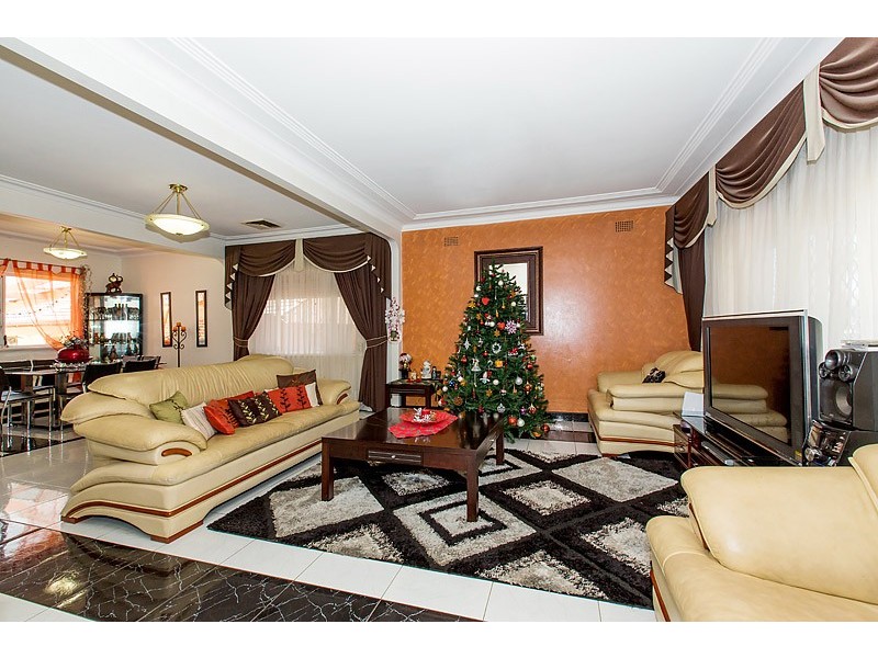 46 Haig Avenue, Georges Hall NSW 2198