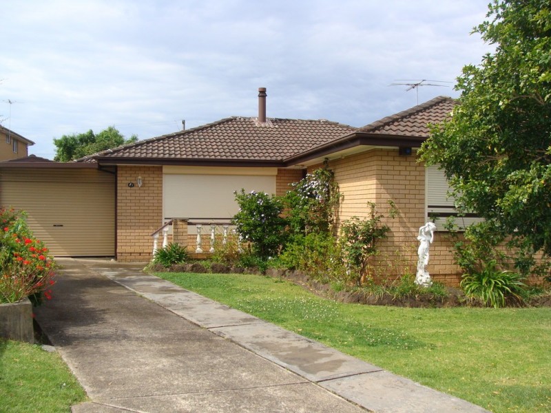 7 Linda Avenue, Bass Hill NSW 2197