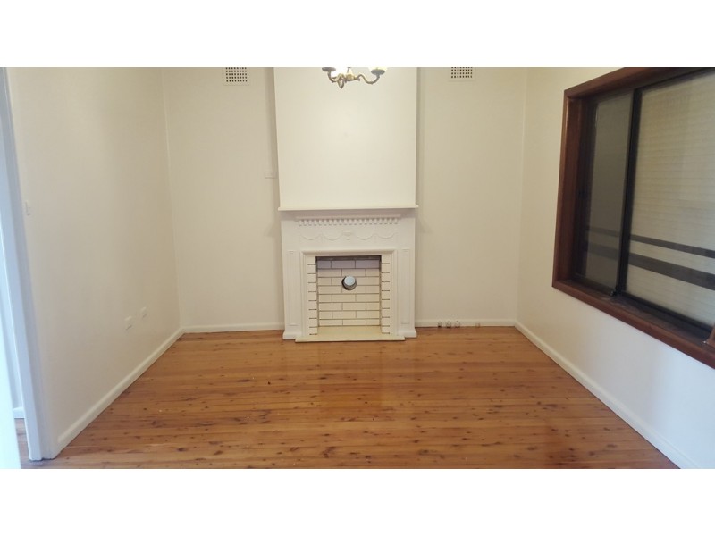 311 Waterloo Road, Greenacre NSW 2190