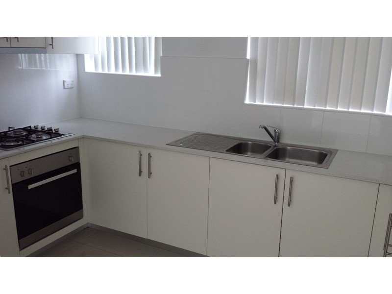 12/58 Cairds Avenue, Bankstown NSW 2200