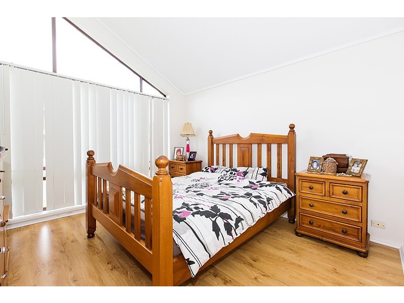 16 Talinga Avenue, Georges Hall NSW 2198