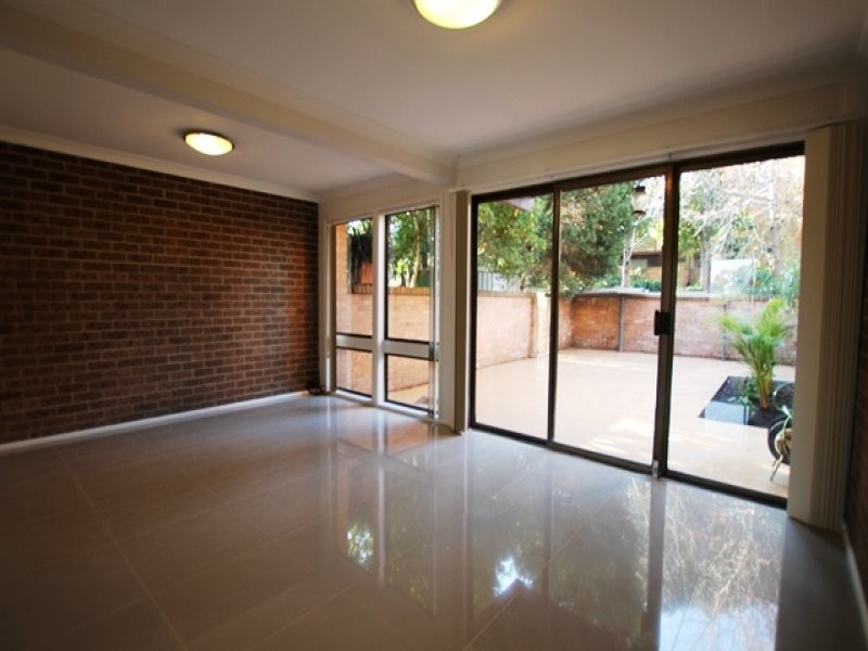 2/42-44 Fuller Street, Chester Hill NSW 2162