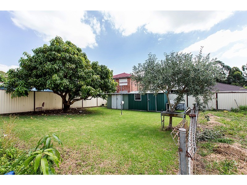 6 Brooke Street, Bass Hill NSW 2197