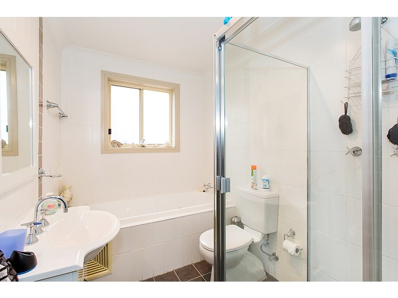 4/14 Hishion Place, Georges Hall NSW 2198