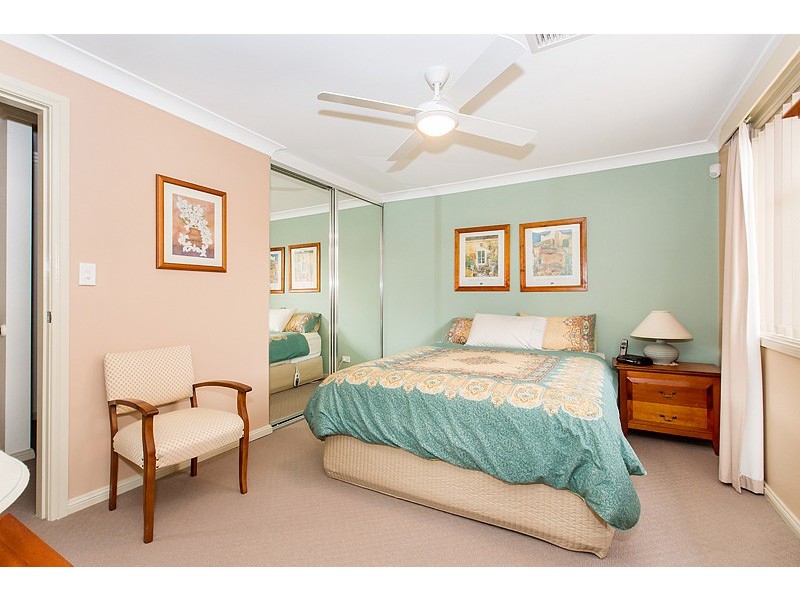 4/14 Hishion Place, Georges Hall NSW 2198