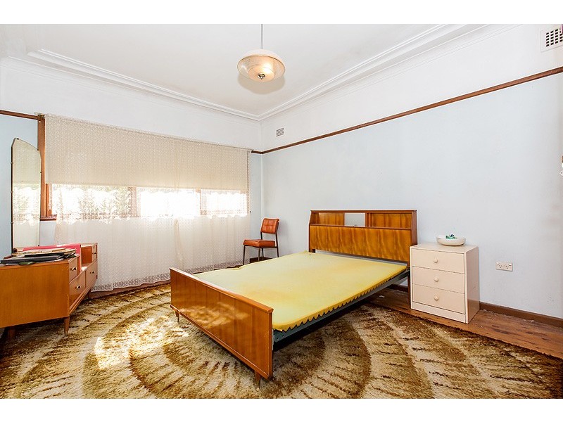 81 Birdwood Road, Georges Hall NSW 2198