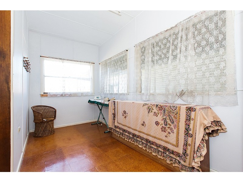 81 Birdwood Road, Georges Hall NSW 2198