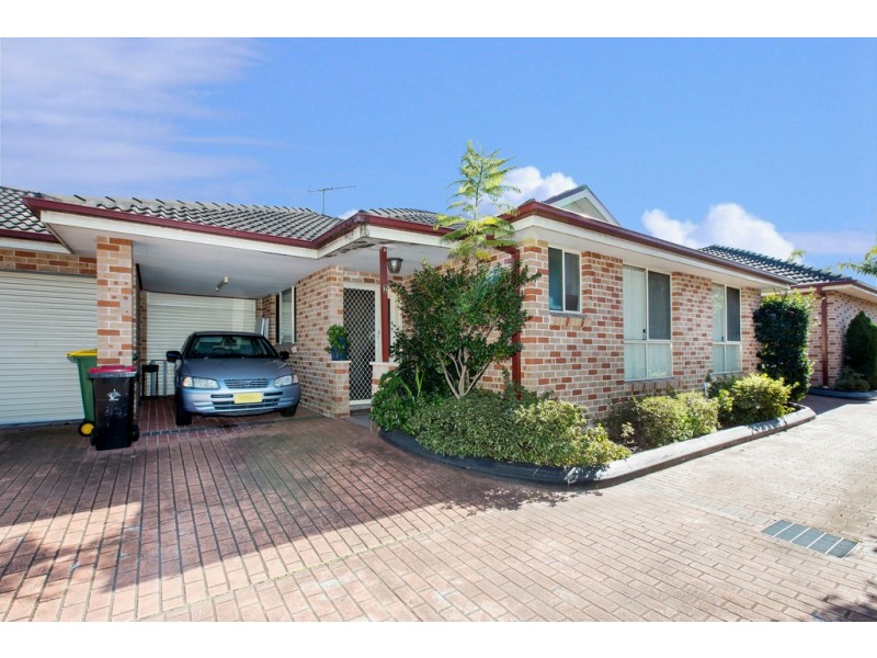 2/125 Brunker Road, Yagoona NSW 2199