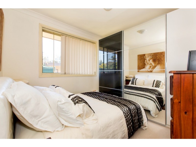 2/125 Brunker Road, Yagoona NSW 2199