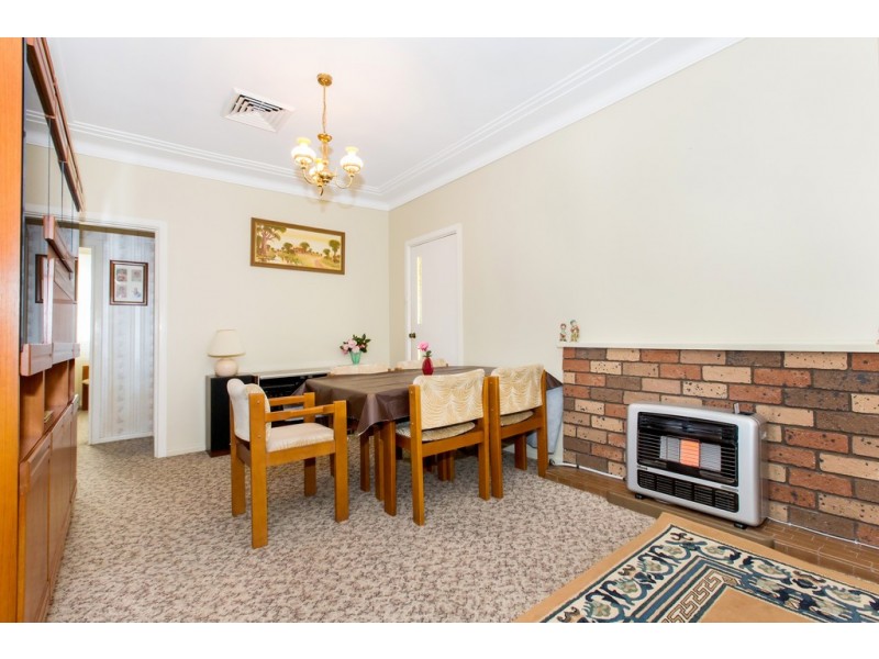 8 Rhonda Street, Revesby NSW 2212