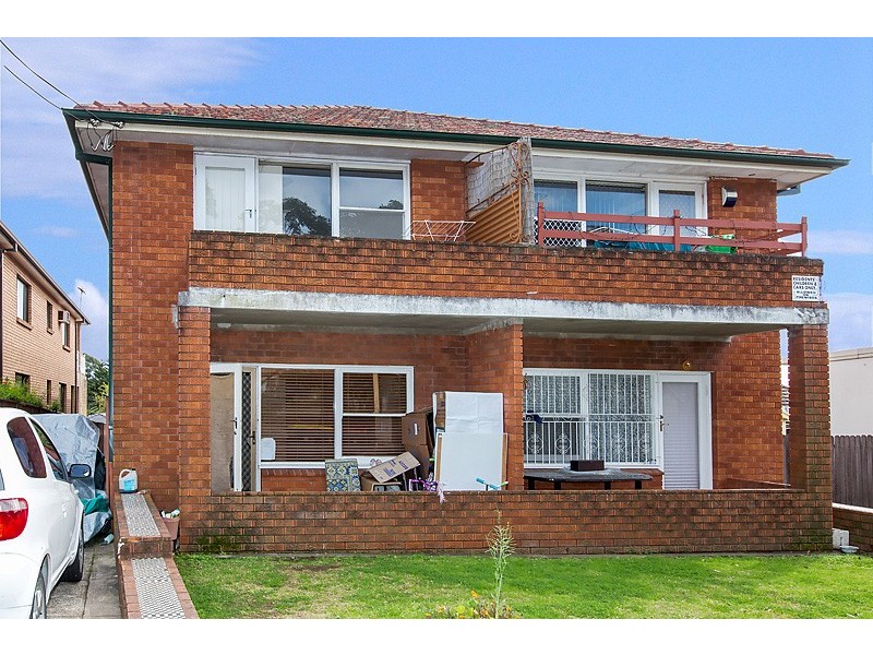 2/29 Urunga Parade, Punchbowl NSW 2196