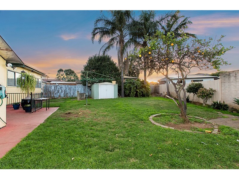 98 Avoca Street, Yagoona NSW 2199