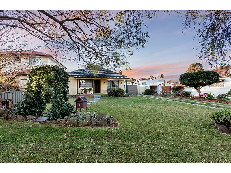 98 Avoca Street, Yagoona NSW 2199