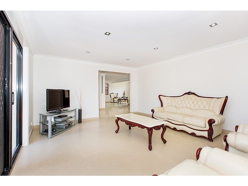 37 Keswick Street, Georges Hall NSW 2198