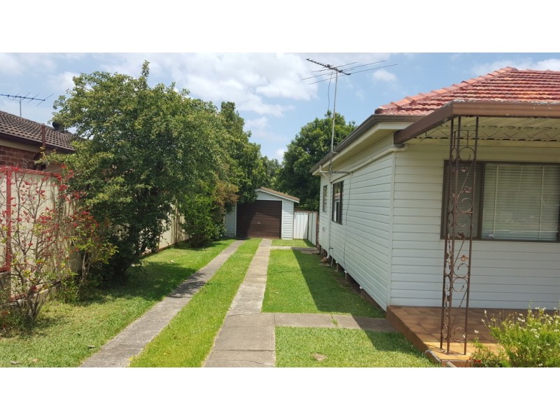 57 Yanderra Street, Condell Park NSW 2200