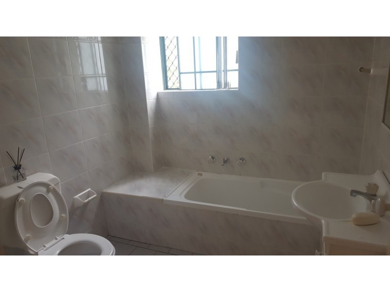 4/9-11 cairds avenue, Bankstown NSW 2200