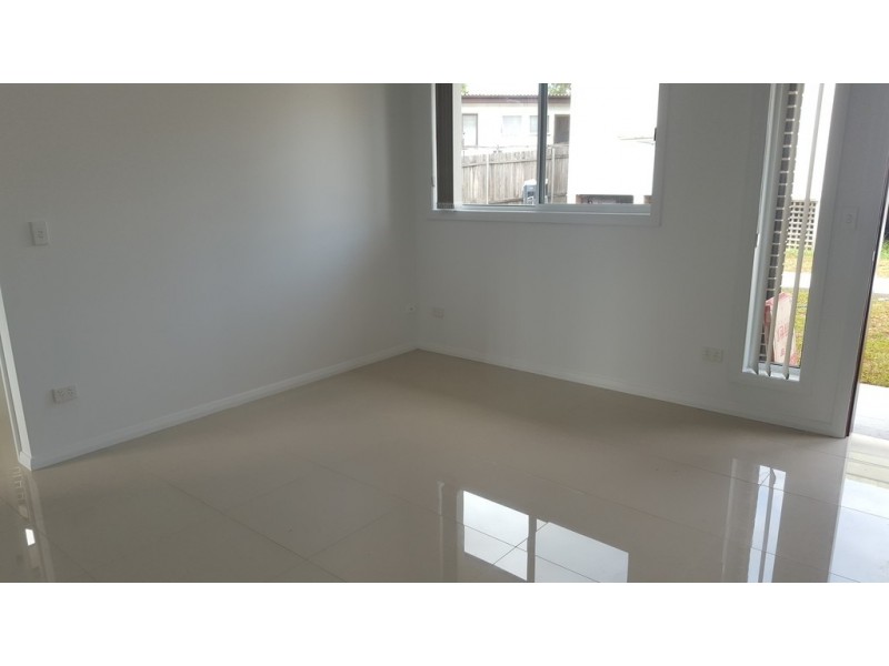 1/7 Wright Close, Georges Hall NSW 2198