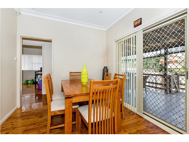 65 Caroline Crescent, Georges Hall NSW 2198