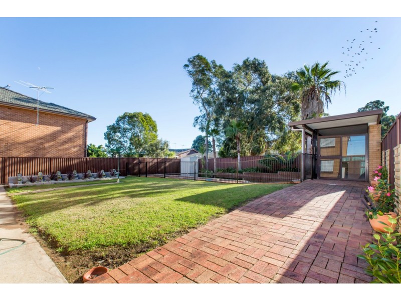 64 Carnavon Crescent, Georges Hall NSW 2198