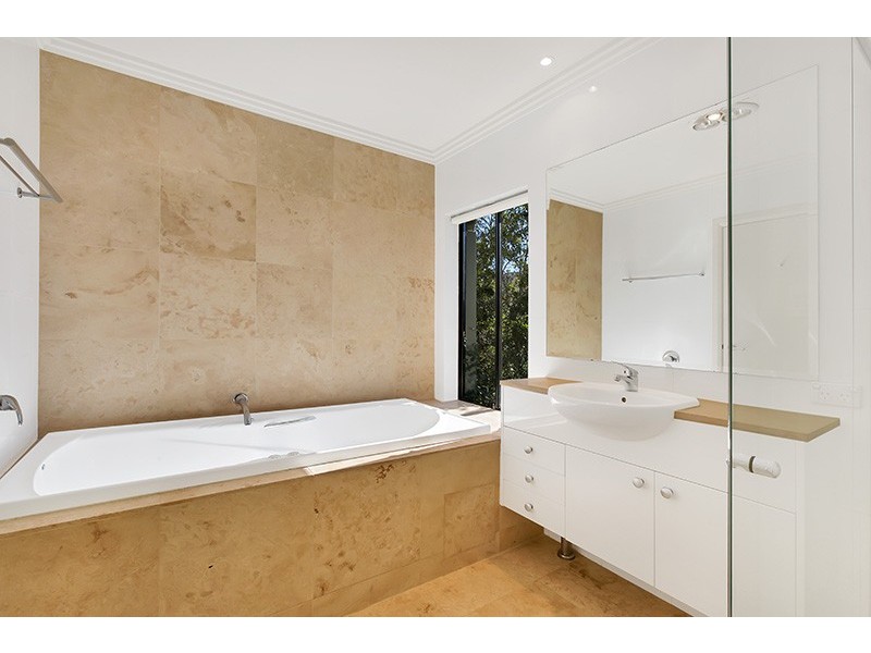 8 Norwich Lane, Rose Bay NSW 2029