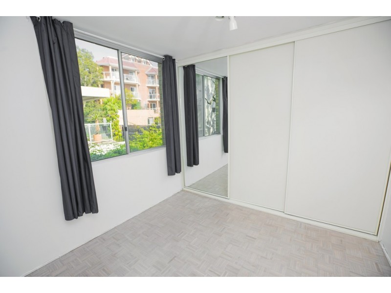 10/4 Castlefield Street, Bondi NSW 2026