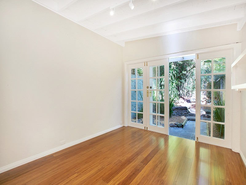 11 Caledonia Street, Paddington NSW 2021