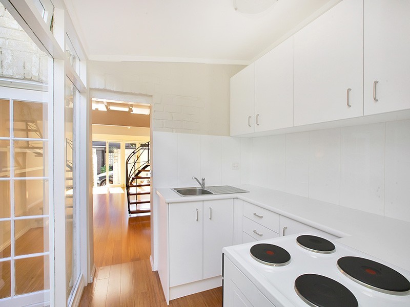 11 Caledonia Street, Paddington NSW 2021