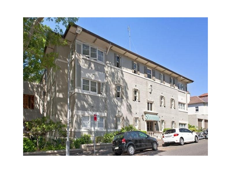 2/14 Henrietta Street, Double Bay NSW 2028