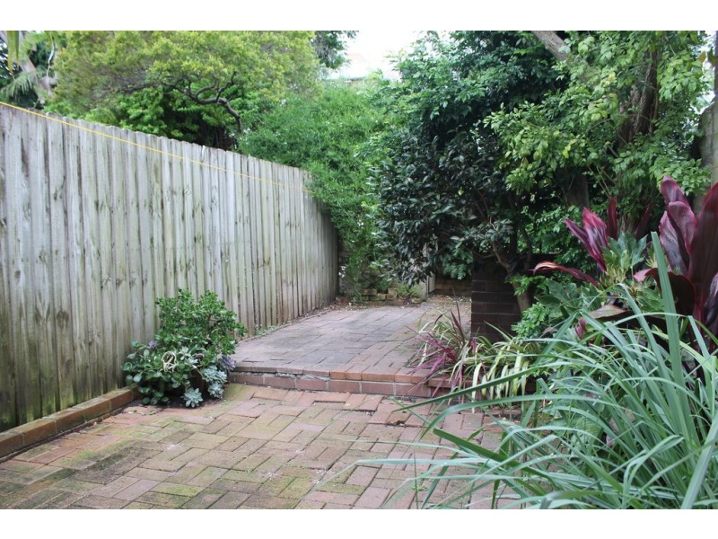 96 Ruthven Street, Bondi Junction NSW 2022