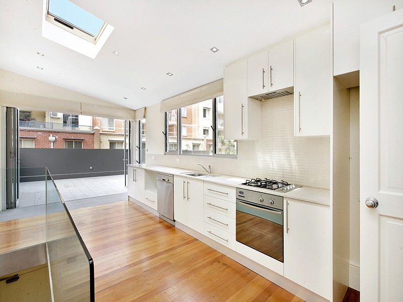 2/14 Crown Street, Woolloomooloo NSW 2011