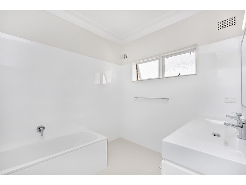 102 Tunstall Avenue, Kensington NSW 2033