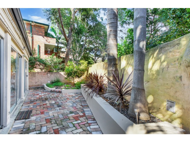 223 Old South Head Road, Bondi NSW 2026