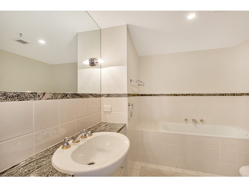 1108/63 Crown Street, Woolloomooloo NSW 2011