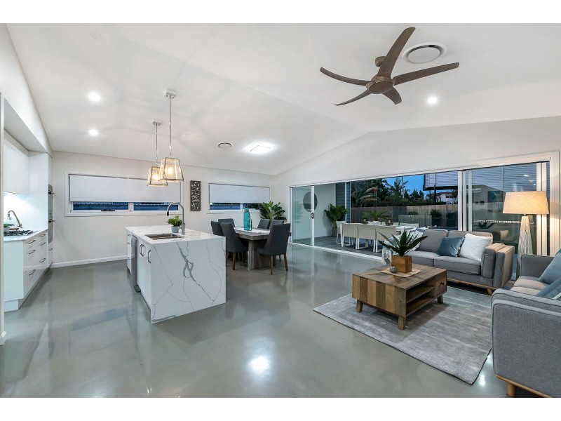 81 Grange Road, Grange QLD 4051