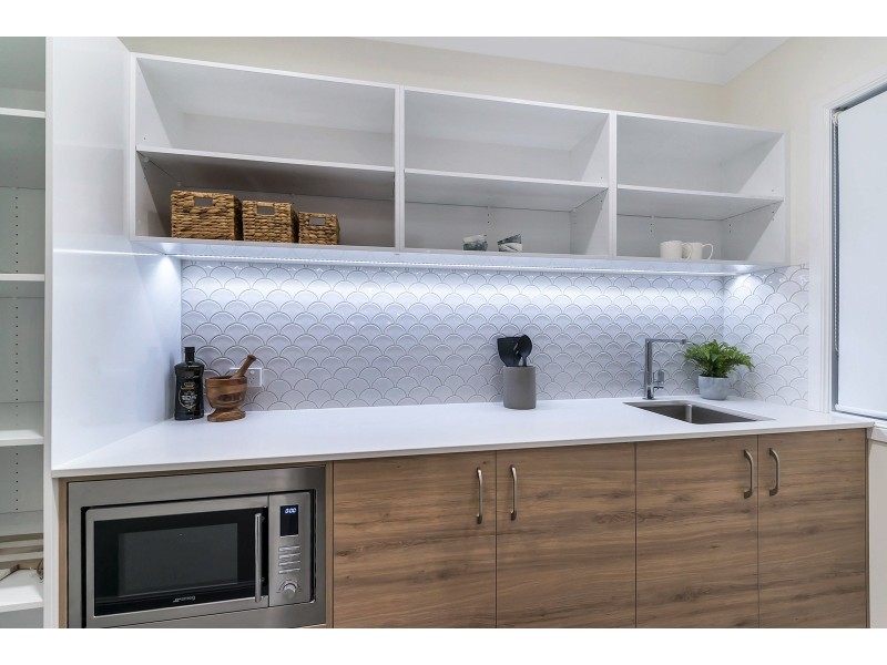 81 Grange Road, Grange QLD 4051