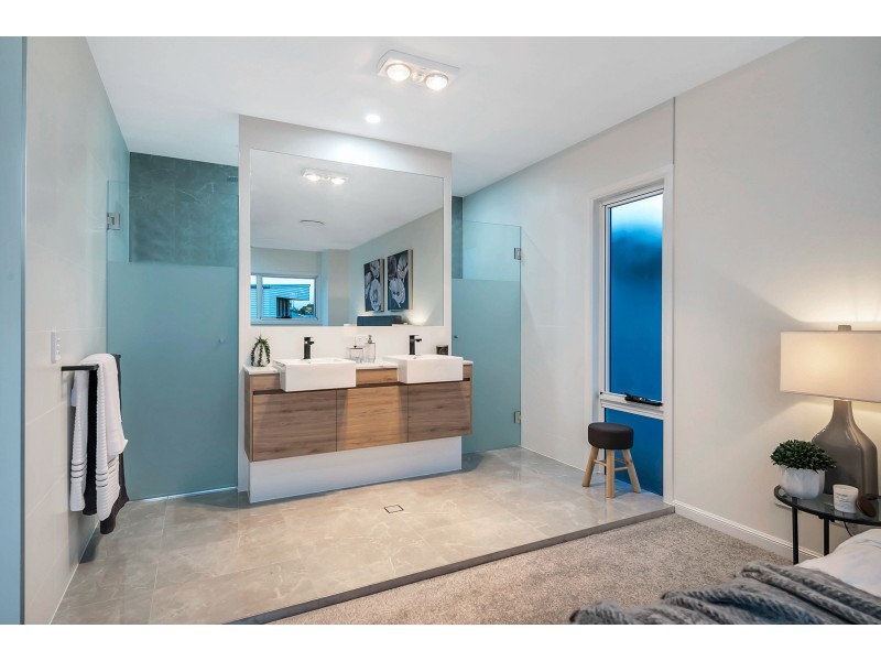 81 Grange Road, Grange QLD 4051