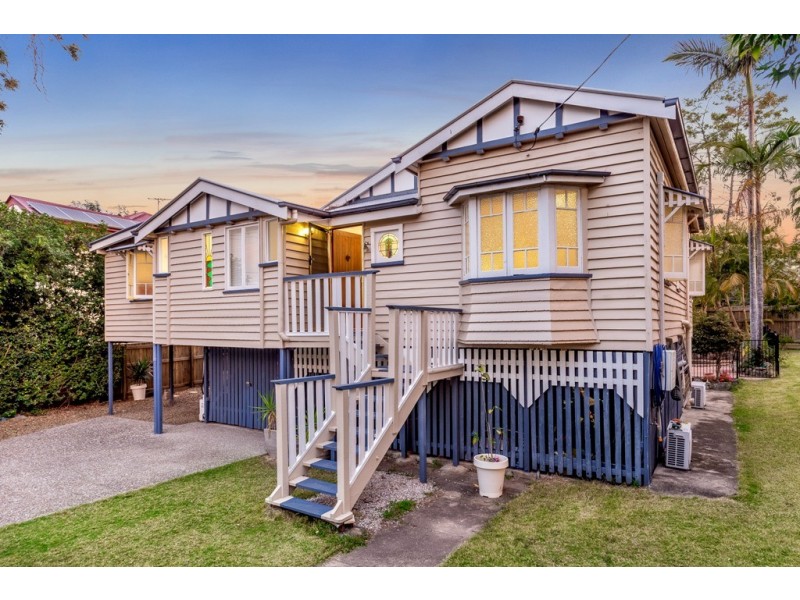 52 Daisy Street, Grange QLD 4051