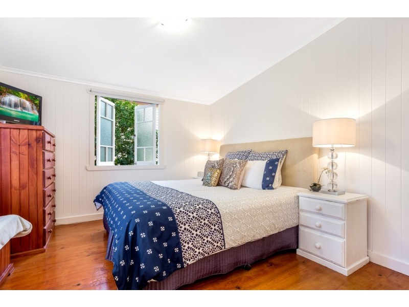 52 Daisy Street, Grange QLD 4051