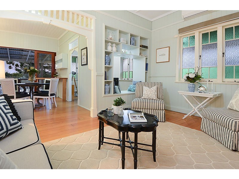 31 Tenth Avenue, Windsor QLD 4030