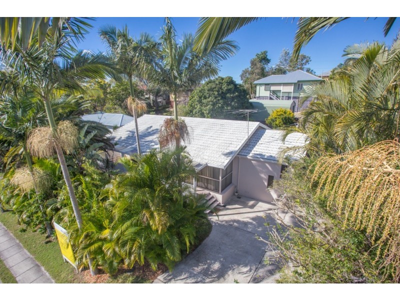 17 Koolewong Street, Stafford Heights QLD 4053