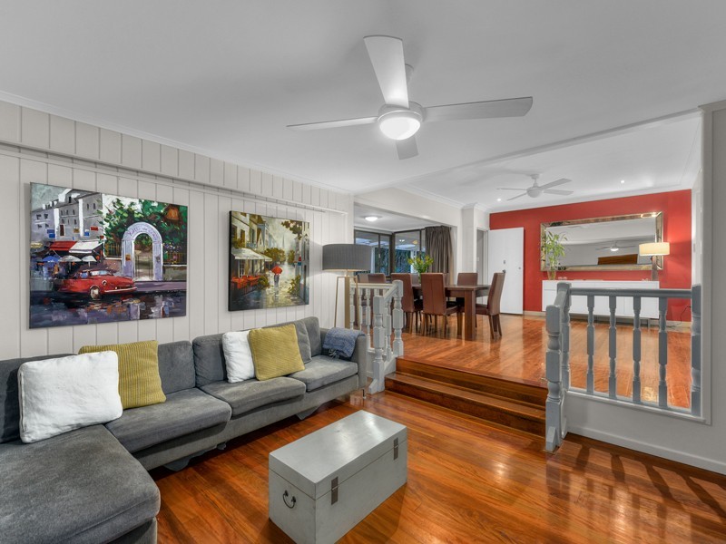 17 Koolewong Street, Stafford Heights QLD 4053