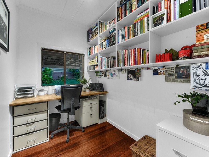 17 Koolewong Street, Stafford Heights QLD 4053