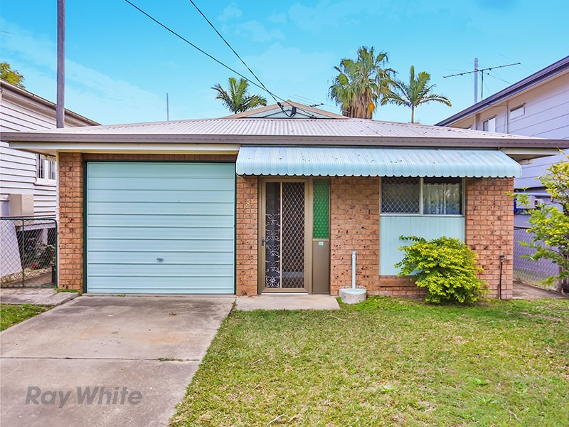 18 Meecham Street, Grange QLD 4051