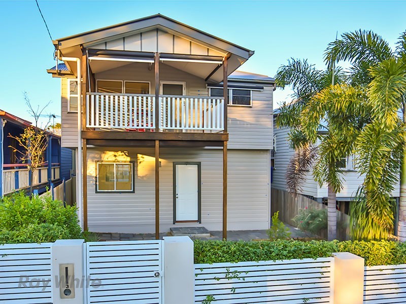 3 Baradine Street, Newmarket QLD 4051