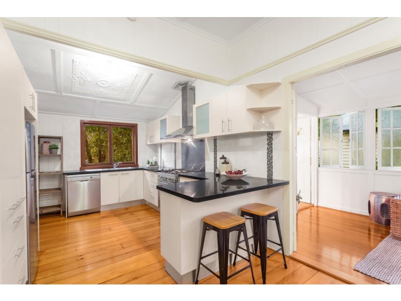 29 Elimatta Drive, Ashgrove QLD 4060