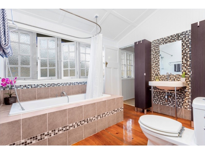 69 Somerset Road, Kedron QLD 4031