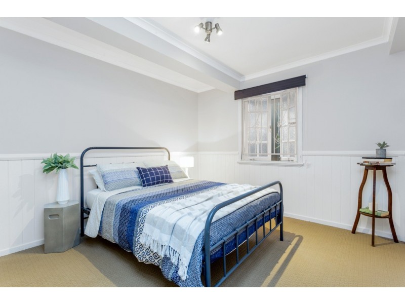 69 Somerset Road, Kedron QLD 4031